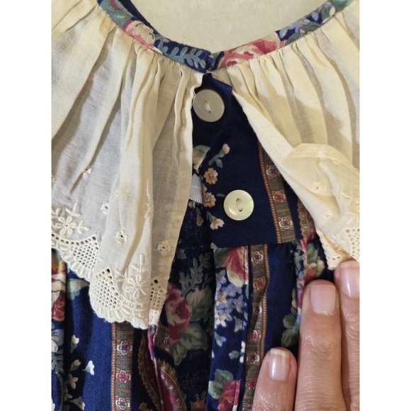 Vintage Judy Lynn Floral Chintz Dress with Lace Collar Made in USA Cotton Size 4 - Picture 11 of 13